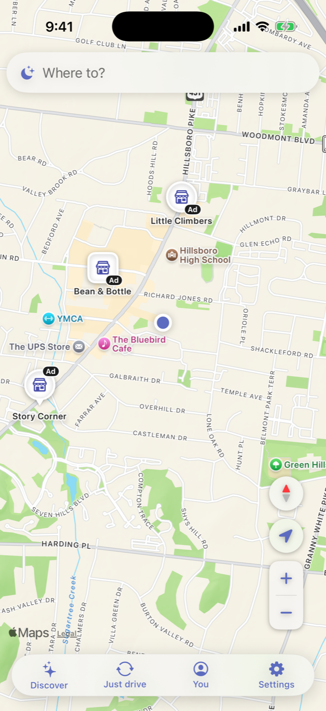 La carte de LullaRoute à Green Hills, Nashville, avec trois repères de partenaires fictifs, Bean & Bottle, Little Climbers et Story Corner, chacun avec une petite étiquette Annonce.